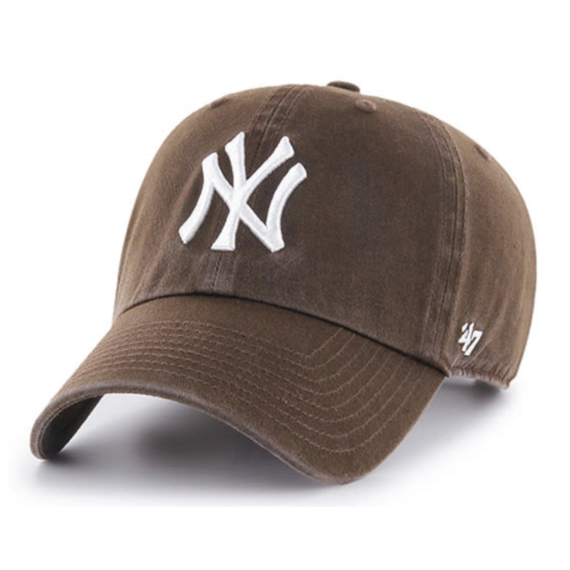 Brown ’47 Brand New York Yankees Clean Up adjustable strap hat with white NY logo, front view on white background