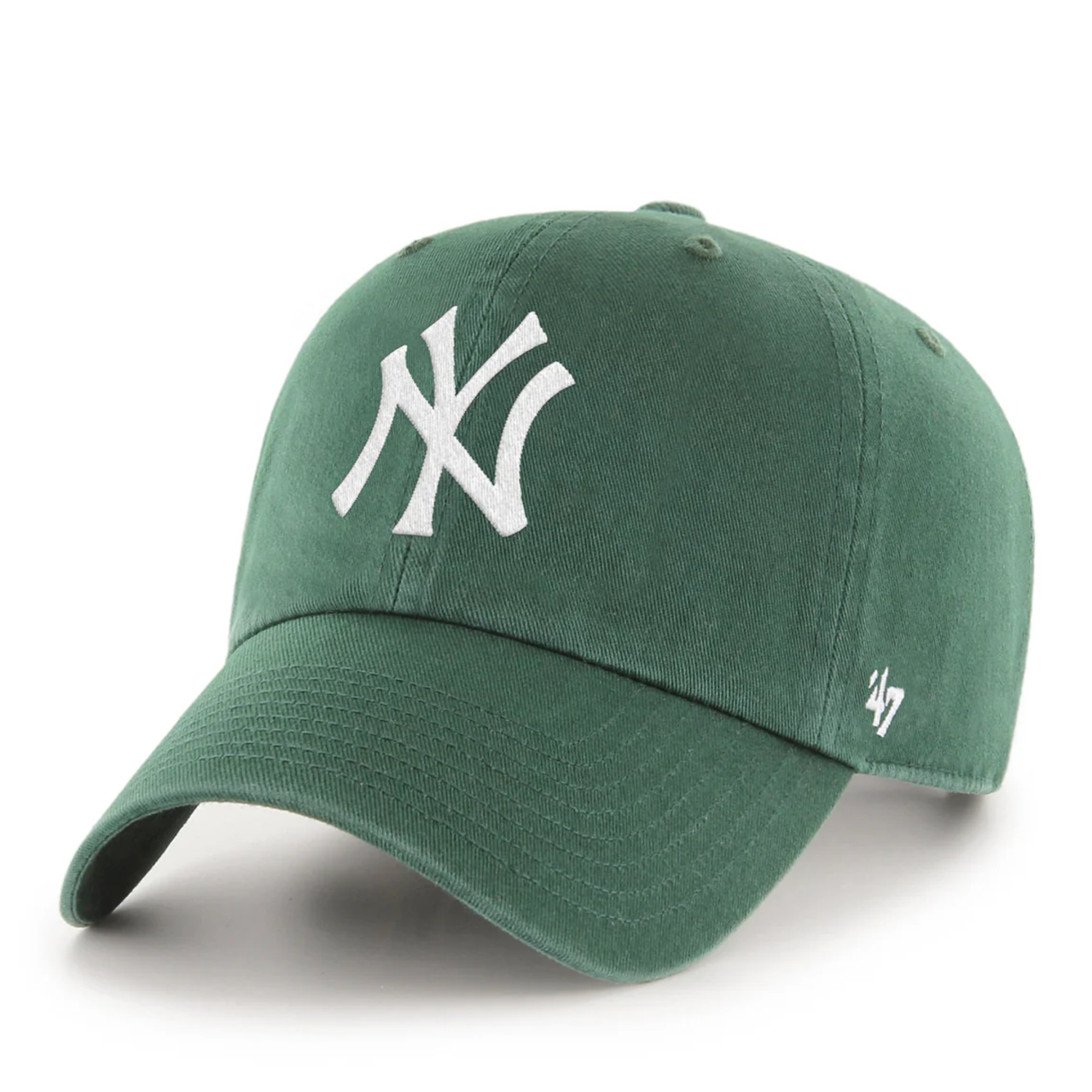 Dark green ’47 Brand New York Yankees Clean Up adjustable strap hat with white NY logo, front view on white background