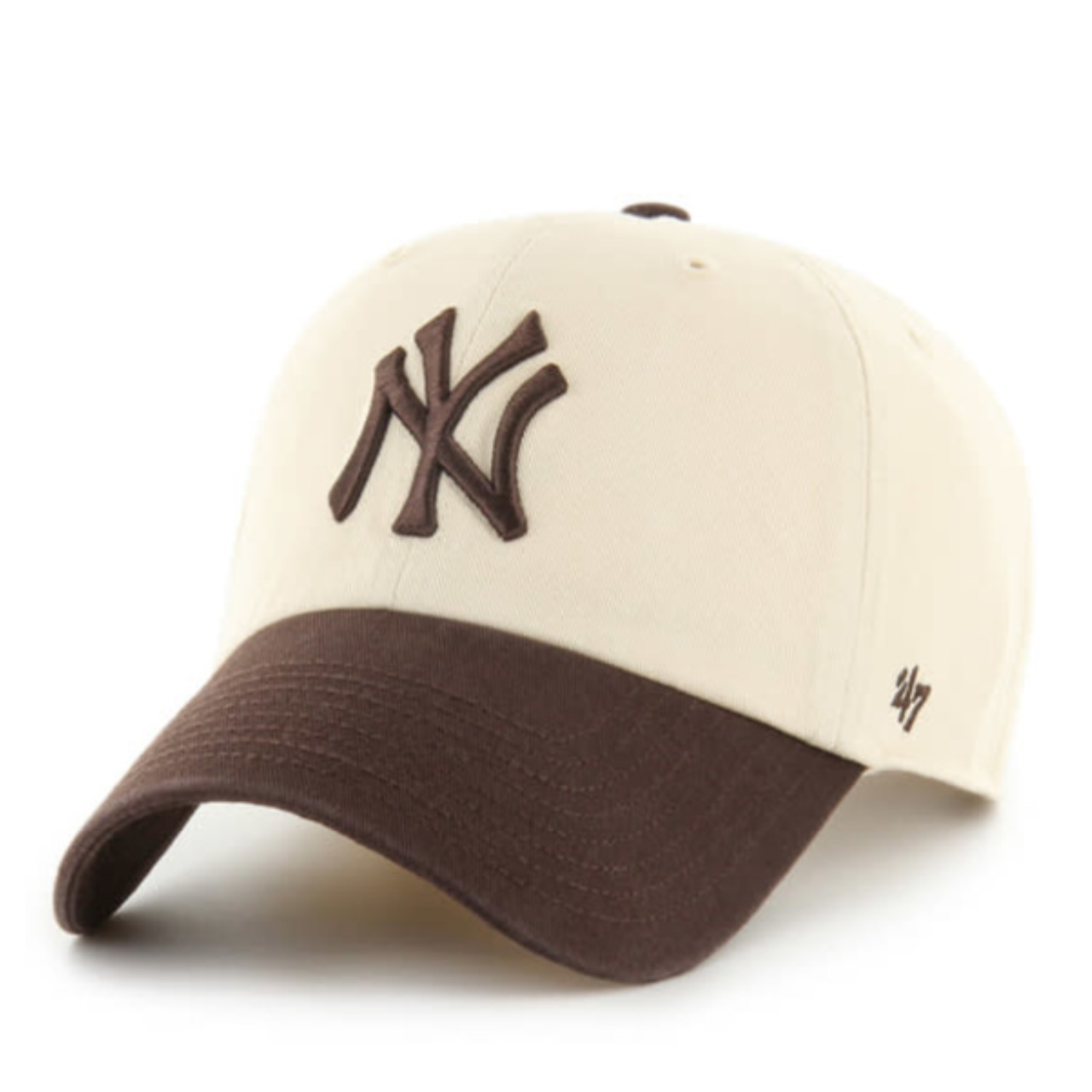 Natural and brown ’47 Brand New York Yankees Clean Up adjustable strap hat with brown NY logo, front view on white background