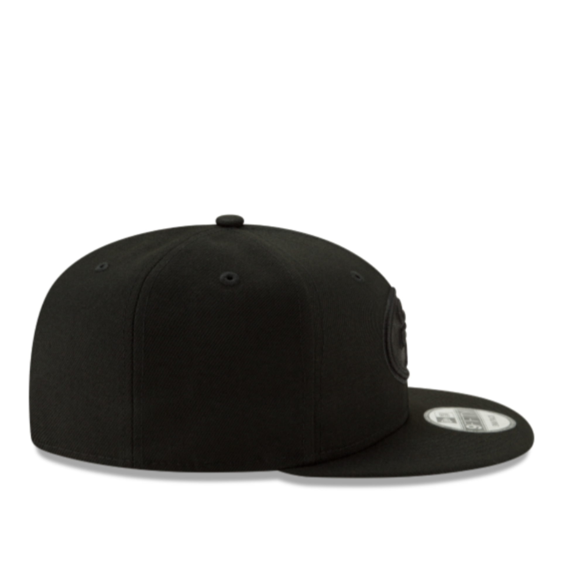 Side View of New Era San Francisco 49ers Black on Black 9FIFTY Snapback Hat