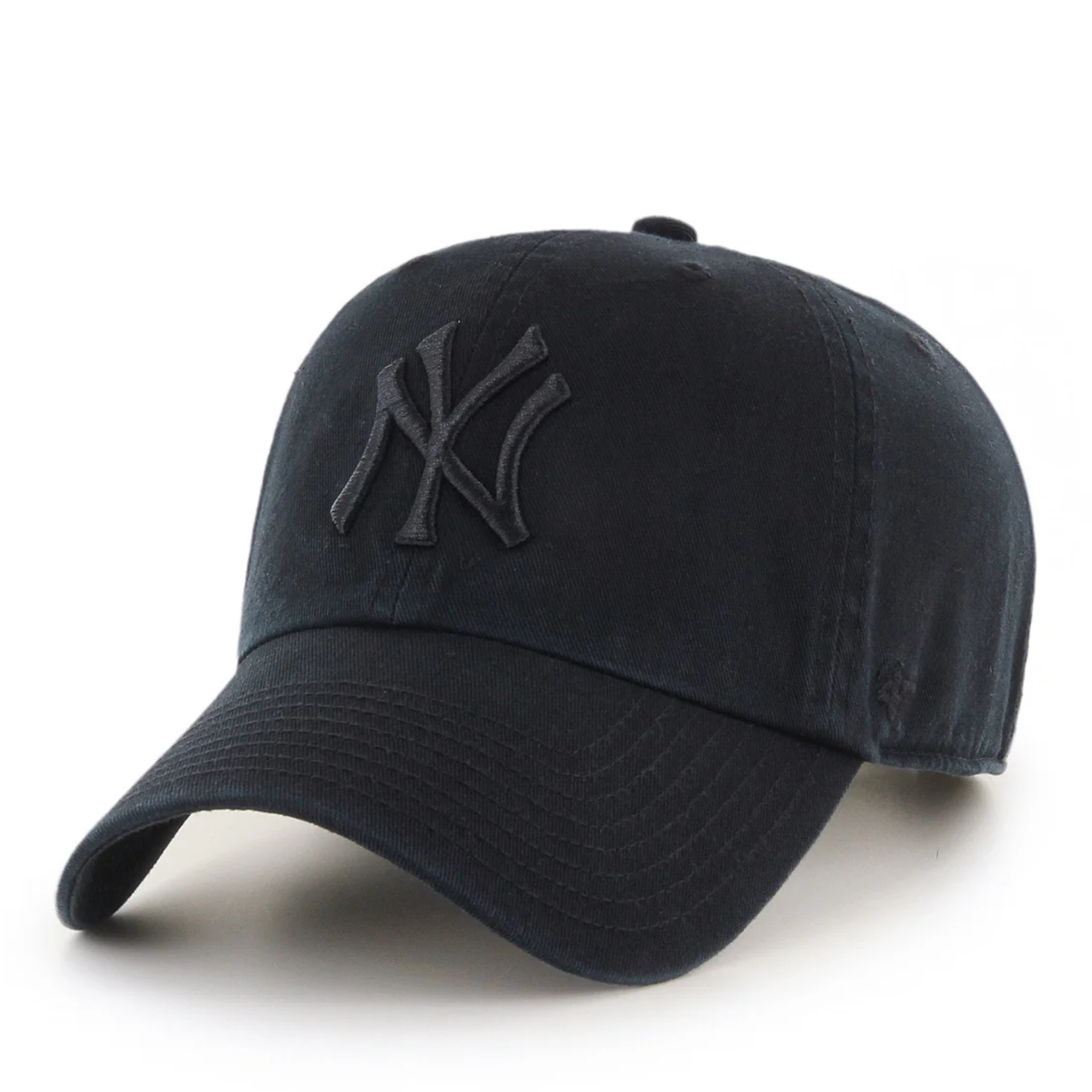 47' Brand New York Yankees NY Clean Up Black on Black Adjustable Strap Hat