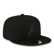 New Era Arizona Diamondbacks Black on Black 9FIFTY Snapback Hat front right angle view