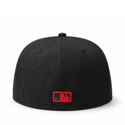 back view of New Era Chicago White Sox 59FIFTY Fitted Hat - Black Red