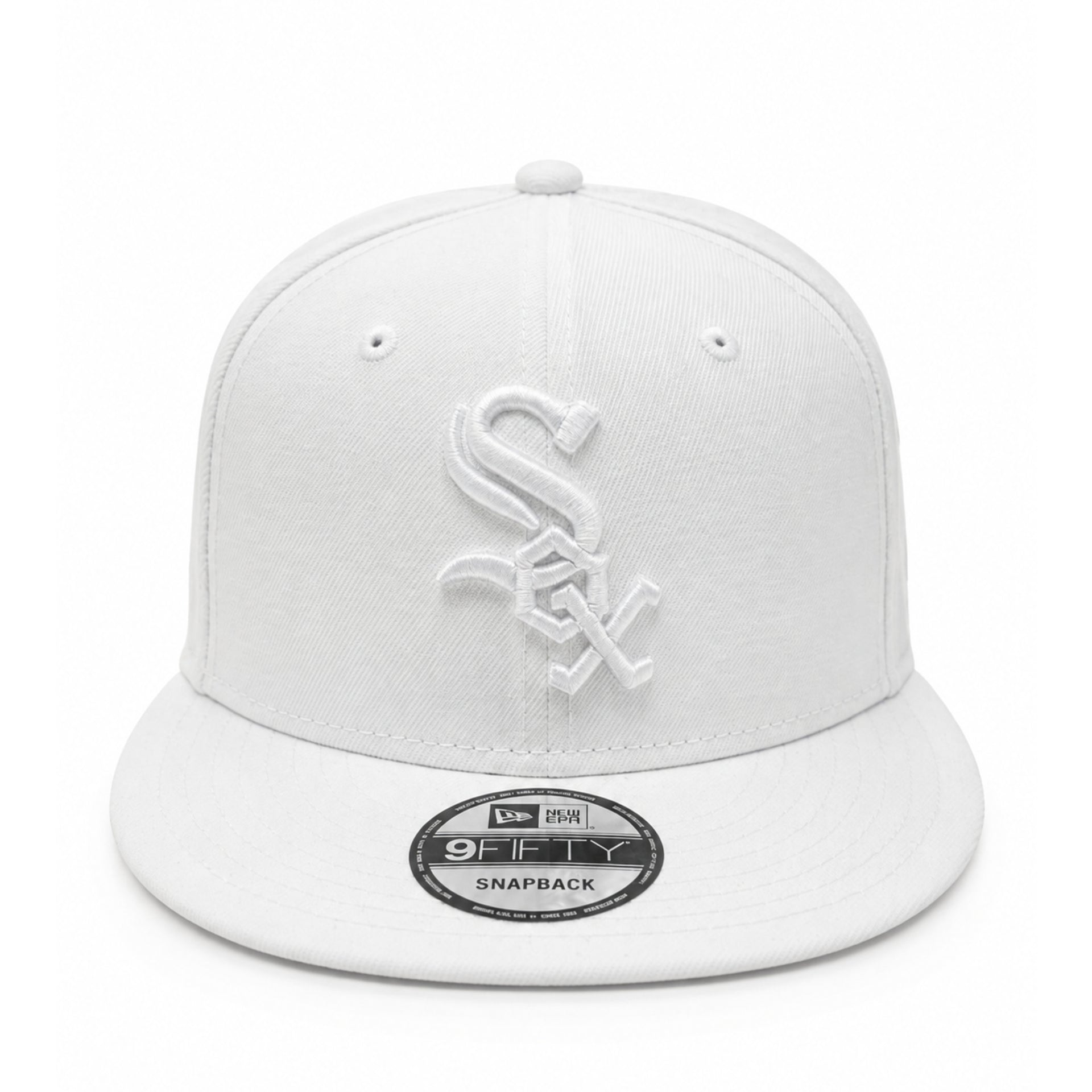 New Era Chicago White Sox White 9FIFTY Snapback Hat front view