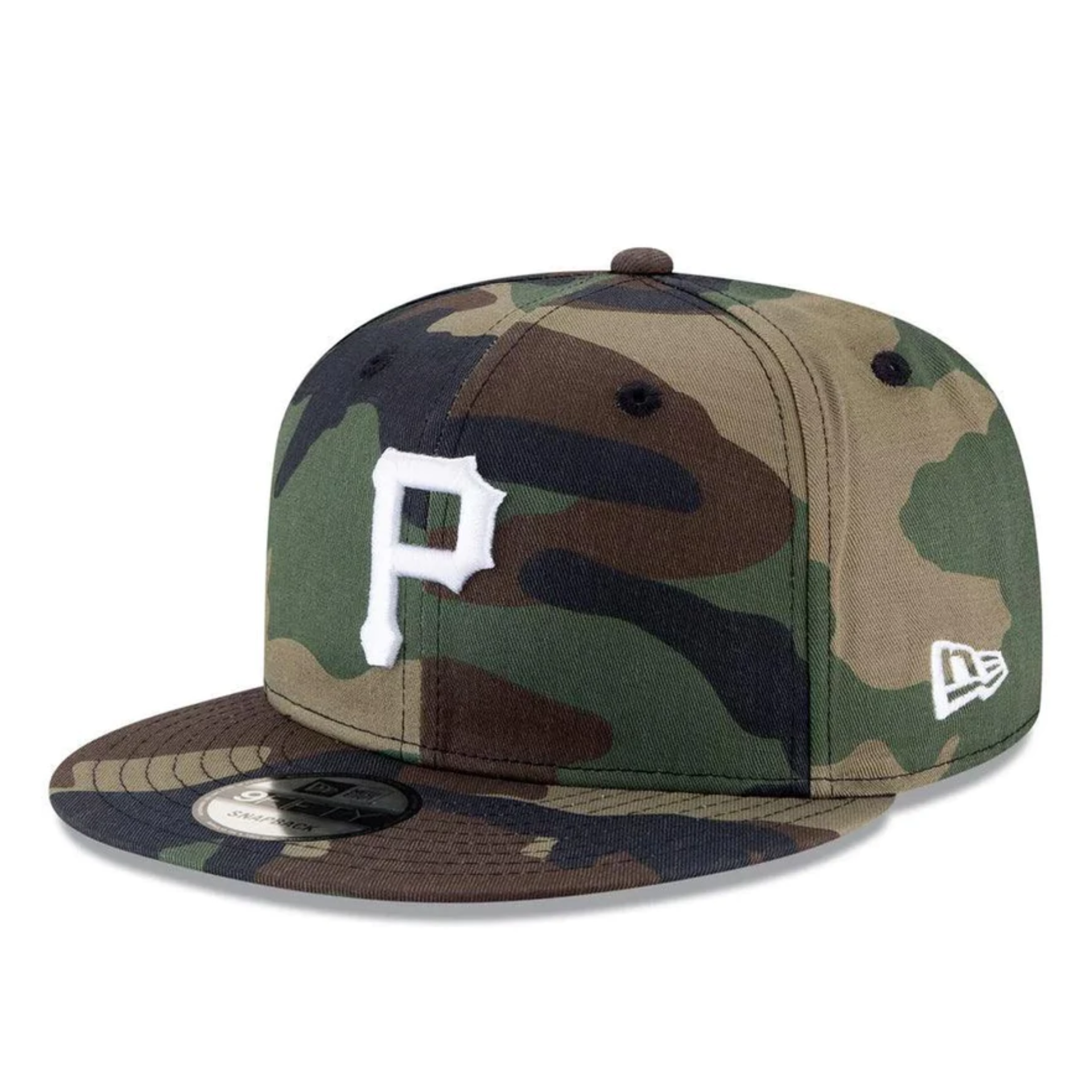 NewEra 9Fifty Pittsburgh Pirates P Camo Green snapback cap.