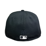 Black Dotted Floral New York Yankees New Era fitted hat