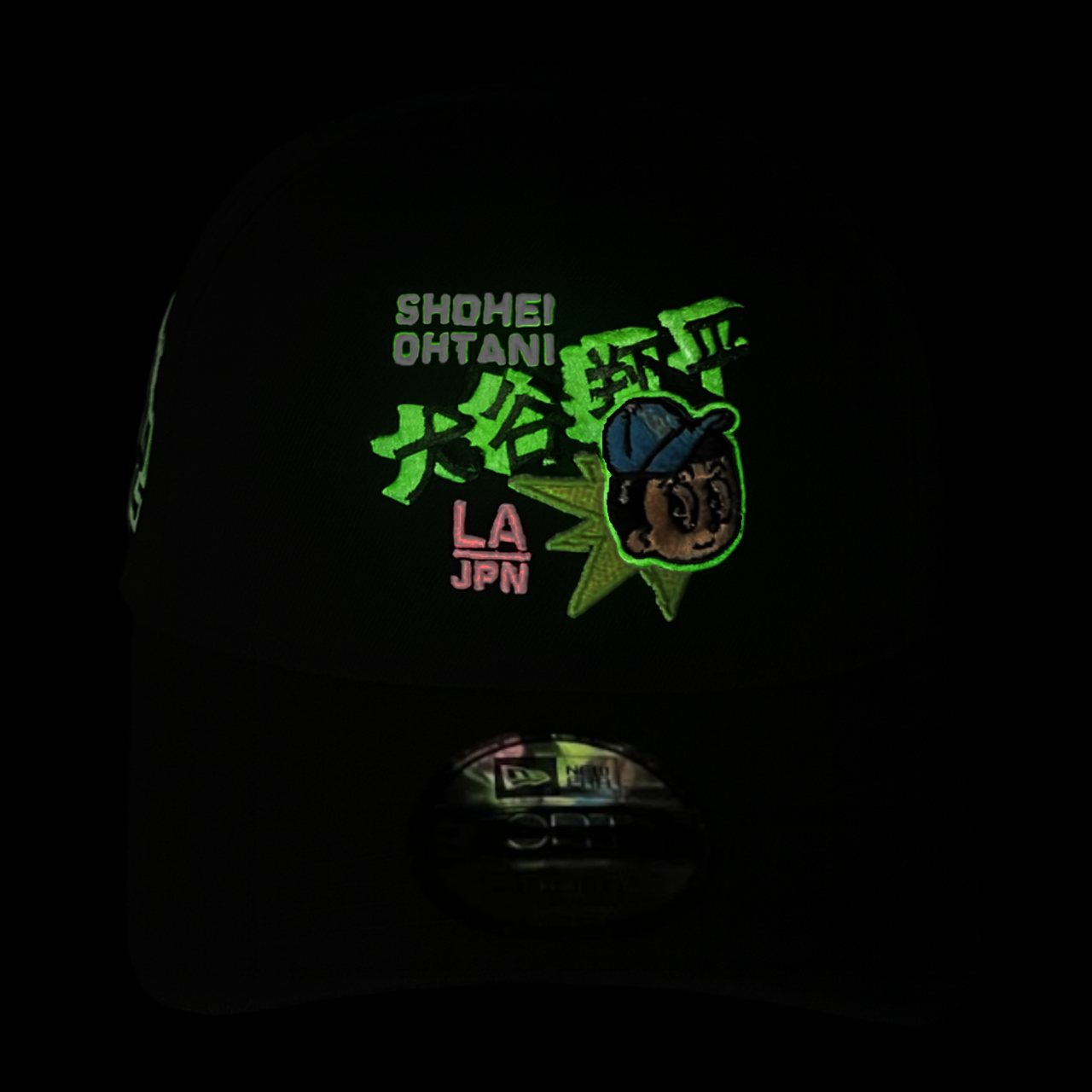 glowing in the dark view of Los Angeles Dodgers Glow in the Dark Ohtani Black 9FORTY A-Frame Snapback