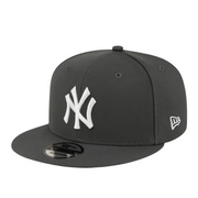 New Era New York Yankees Graphite 9FIFTY Snapback Hat 