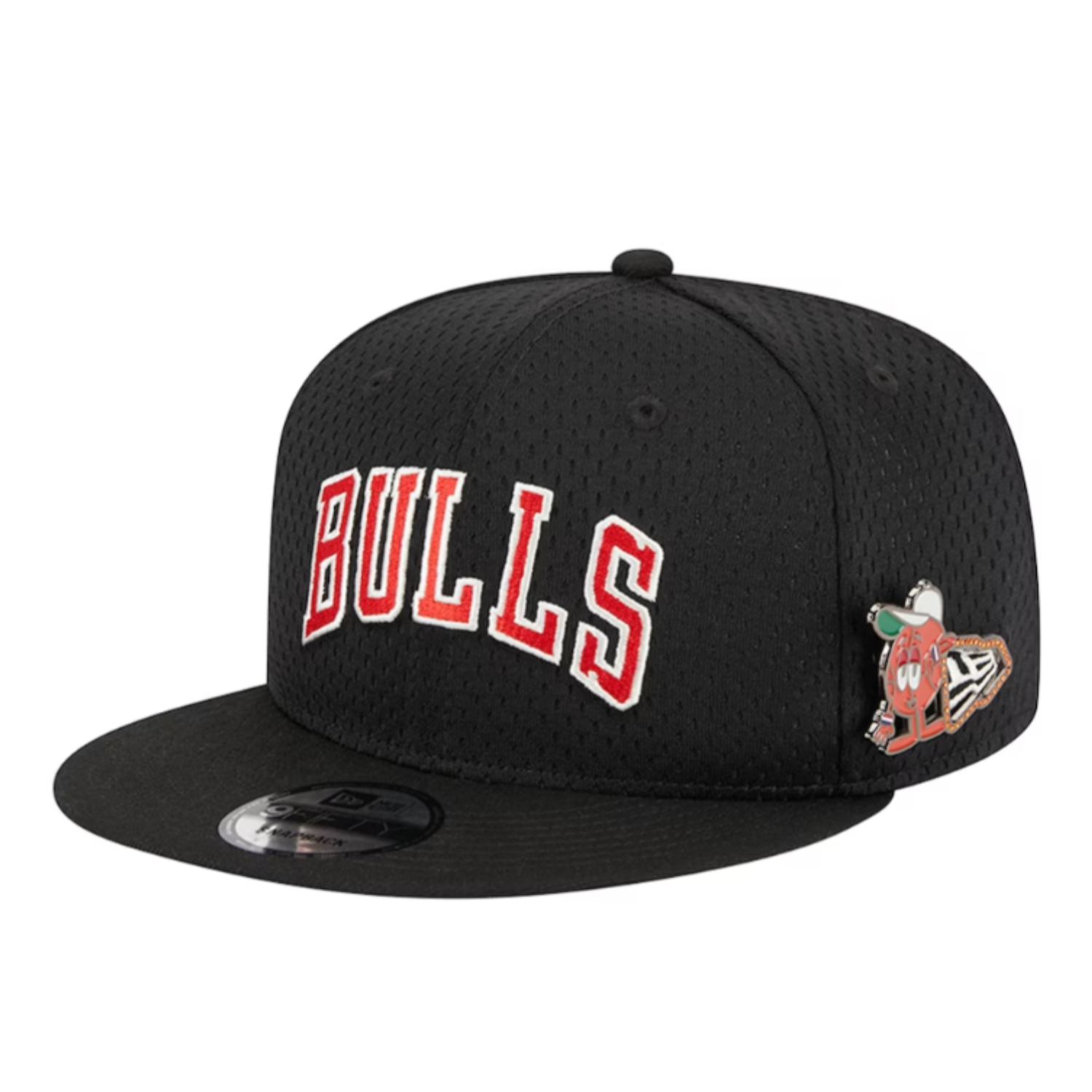 NewEra NBA Chicago Bulls Post-Up Pin Mesh 9FIFTY Snapback Hat