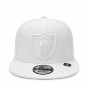 New Era Las Vegas Raiders White 9FIFTY Snapback Hat front view
