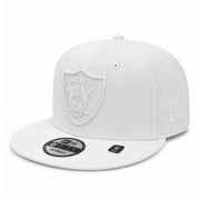 New Era Las Vegas Raiders White 9FIFTY Snapback Hat front angle view