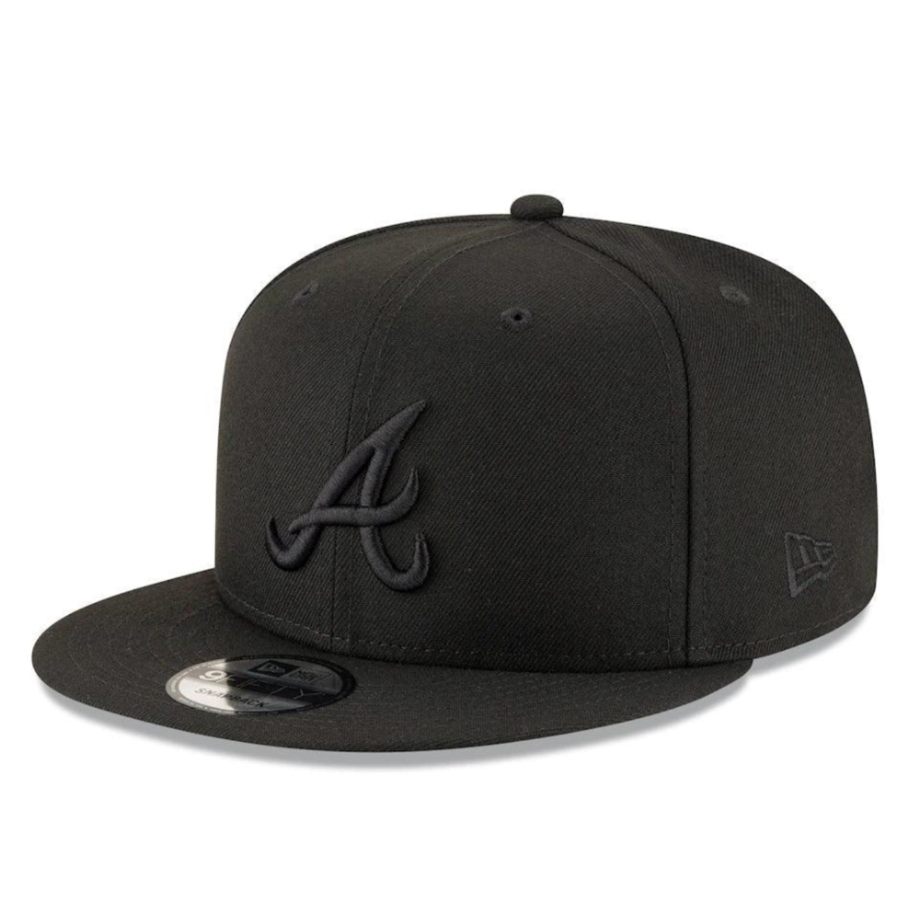 Front of New Era MLB Atlanta Braves A Men's 9FIFTY All Black Snapback cap