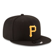 New Era Pittsburgh Pirates P Black Yellow 9FIFTY Snapback front right view