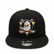 New Era Anaheim Ducks Black 9FIFTY Snapback Hat front view