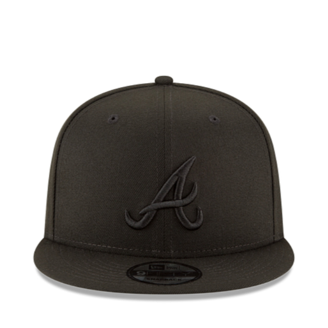 New Era Atlanta Braves Black on Black 9FIFTY Snapback Hat front view