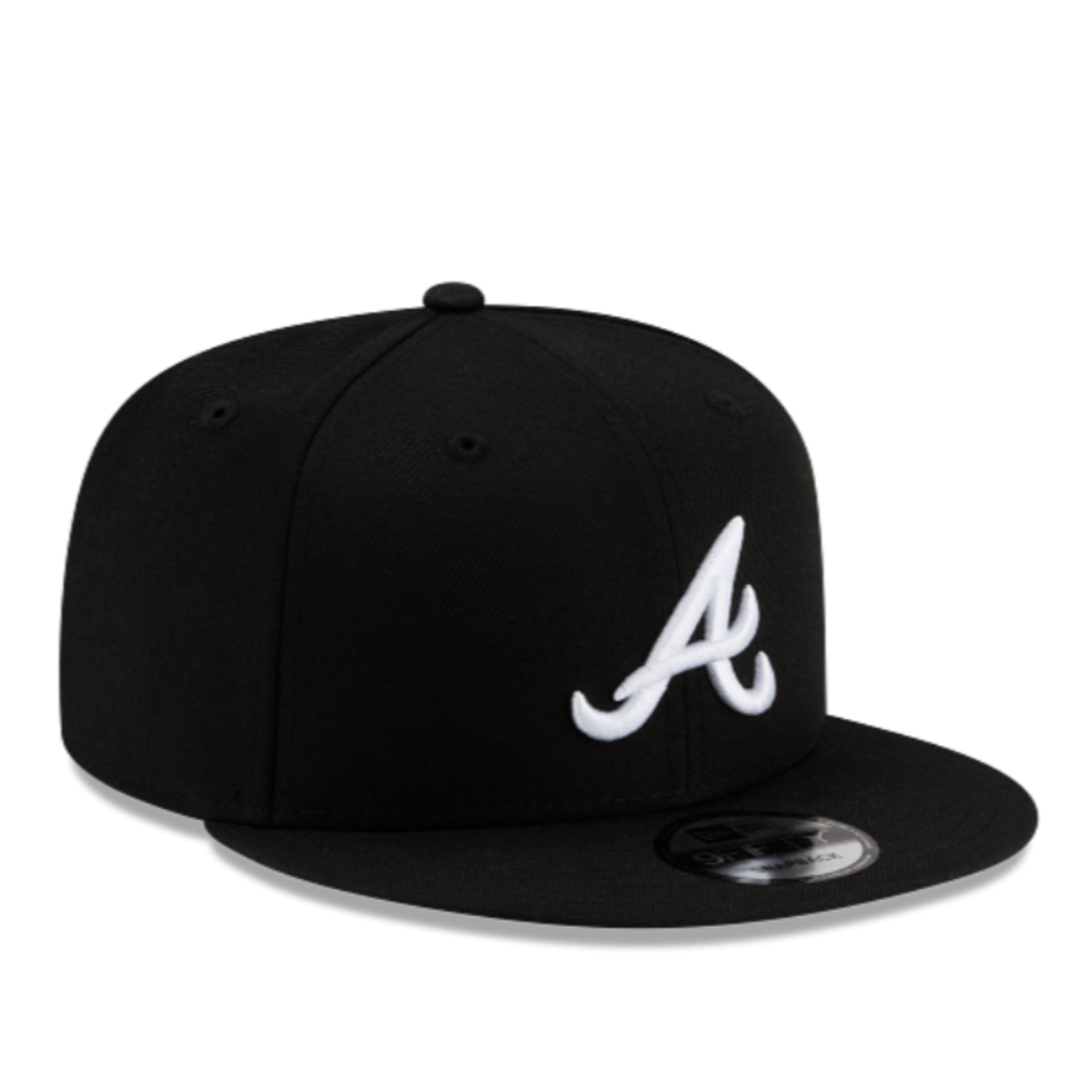 New Era Atlanta Braves Black White 9FIFTY Snapback Hat front right angle view