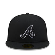 New Era Atlanta Braves Black White Outlined 59FIFTY Fitted Hat front view