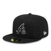 New Era Atlanta Braves Black White Outlined 59FIFTY Fitted Hat front angle view