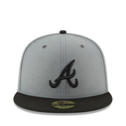 Front view of New Era Atlanta Braves Charcoal Black 2-Tone 59FIFTY Fitted Hat