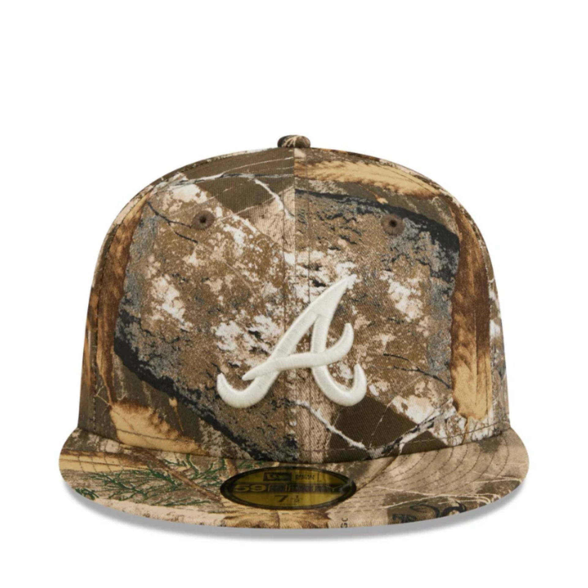 New Era Atlanta Braves Real Tree 59FIFTY Fitted Hat front view