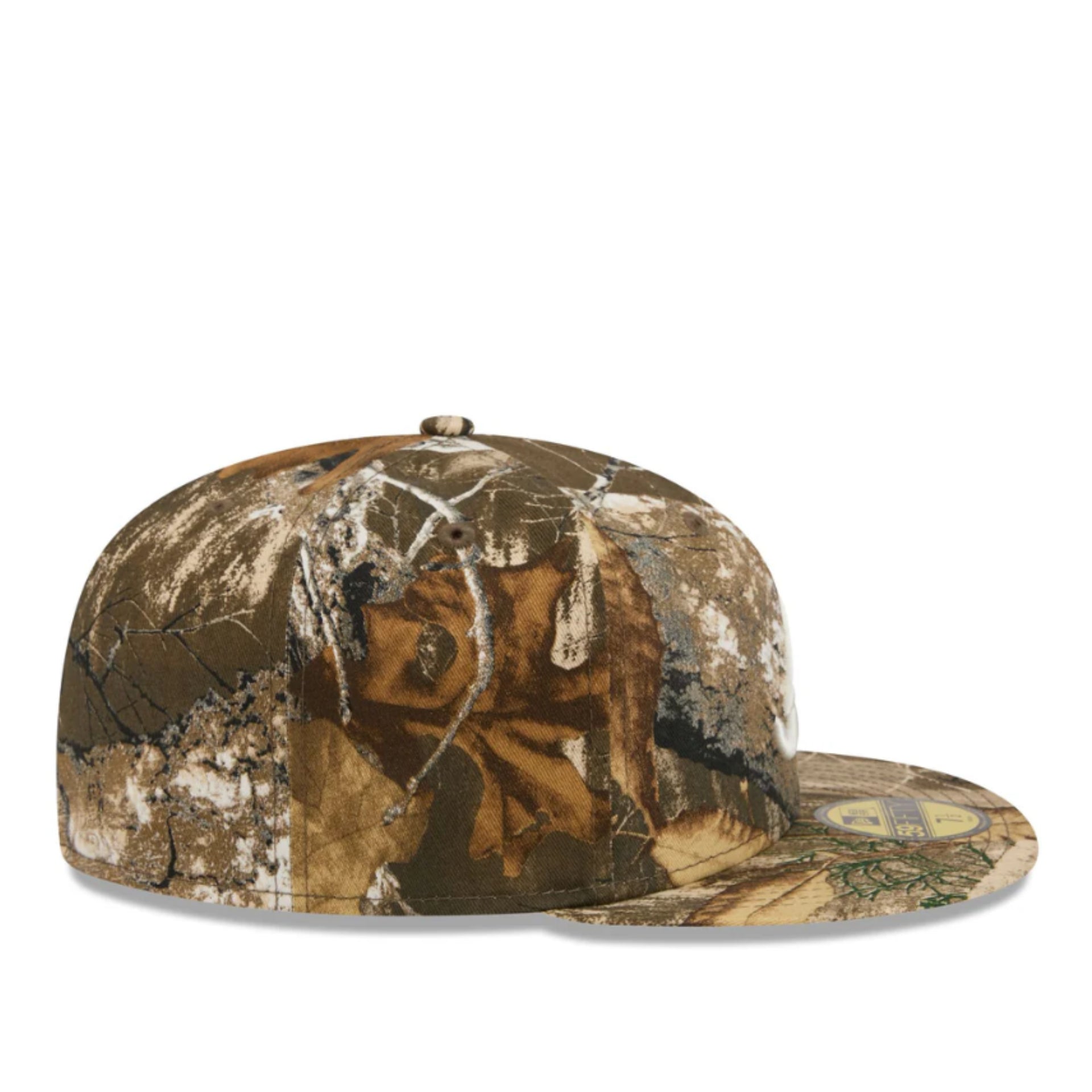 New Era Atlanta Braves Real Tree 59FIFTY Fitted Hat right side view