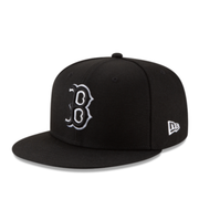 Front view of New Era Boston Red Sox 59FIFTY fitted black hat with black logo and white outline