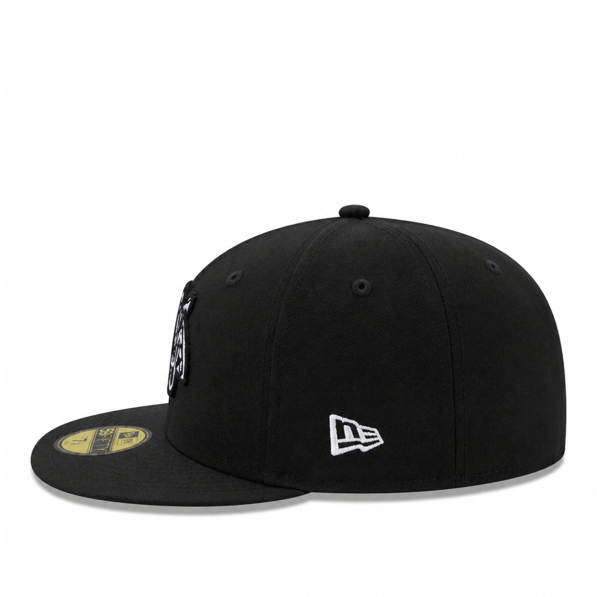 New Era Chicago Blackhawks 59FIFTY Fitted Hat - Black/White left side view