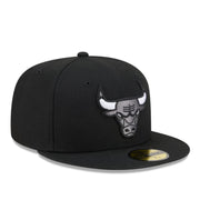 New Era Chicago Bulls Black Gray 59FIFTY Fitted Hat front right view