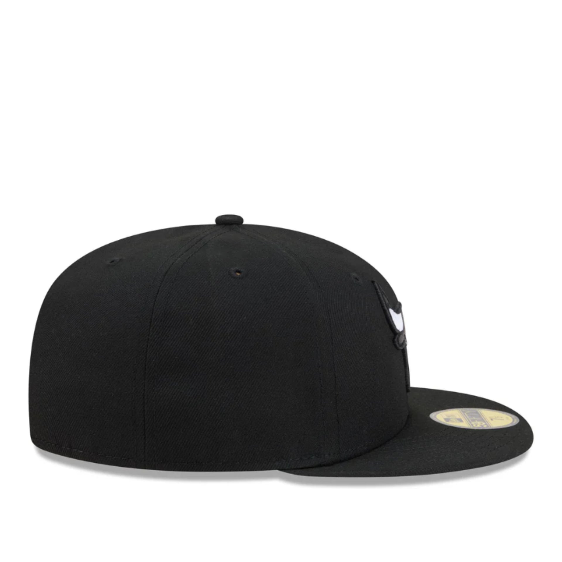 New Era Chicago Bulls Black Gray 59FIFTY Fitted Hat right side view