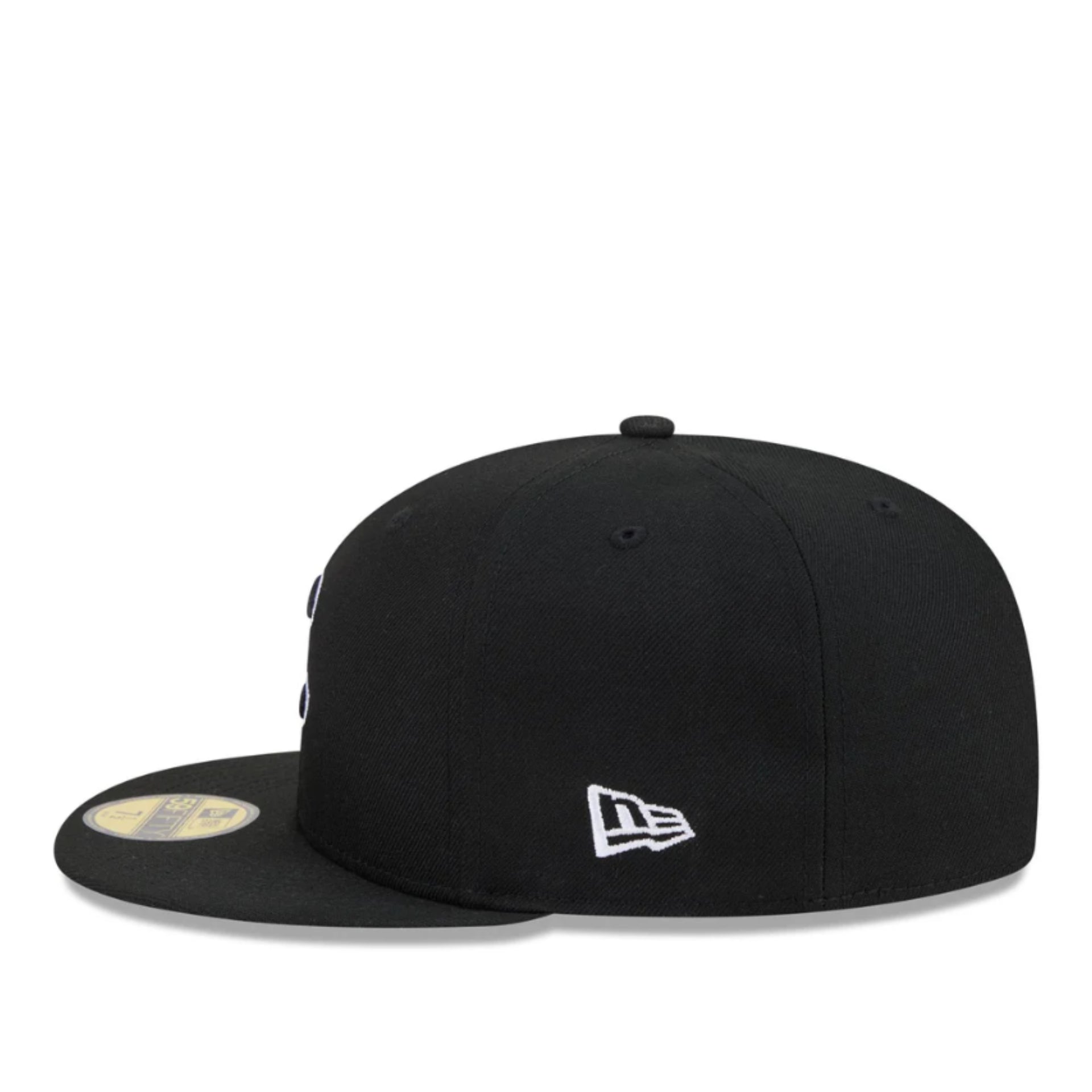 New Era Chicago Cubs Black White Outlined 59FIFTY Fitted Hat right side view