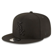 New Era 9Fifty Chicago White Sox All Black 9Fifty snapback cap front left angle view