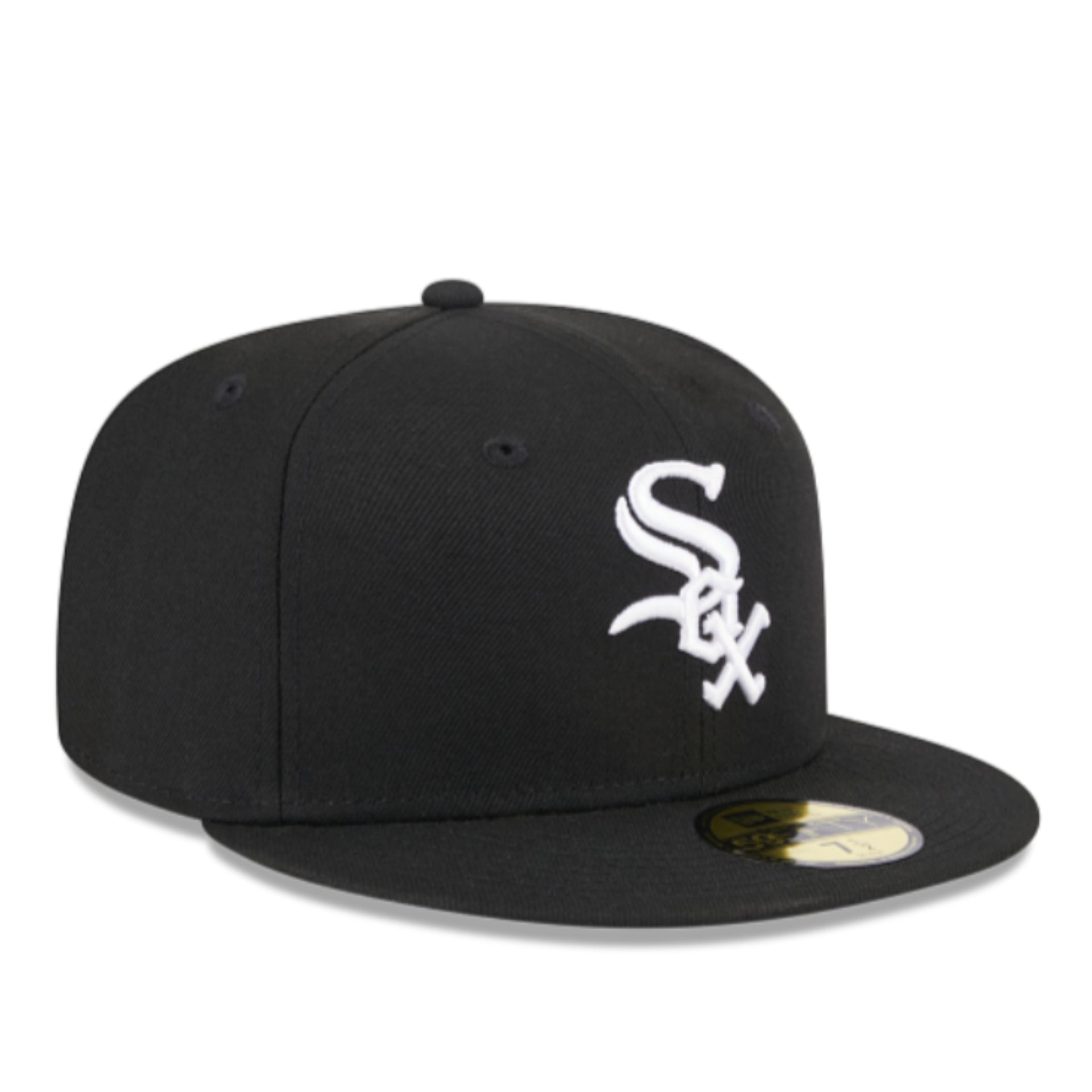 New Era Chicago White Sox Authentic Black White 59FIFTY Fitted Hat front right view