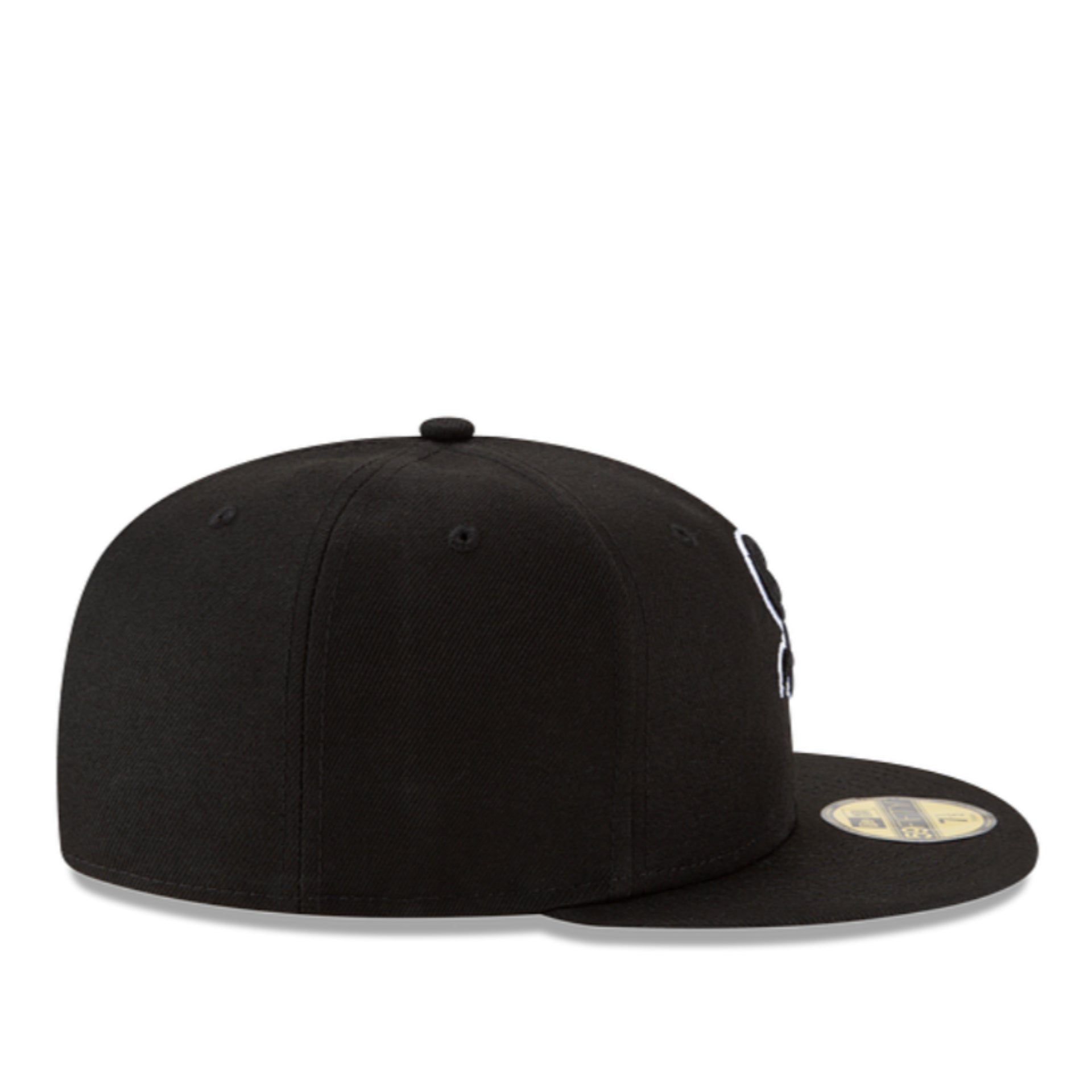 New Era Chicago White Sox Black White Outlined 59FIFTY Fitted Hat right side view