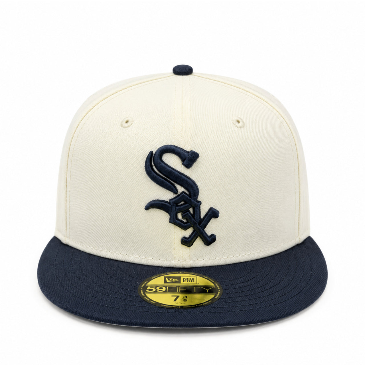 New Era Chicago White Sox 59FIFTY Fitted Hat - Chrome Navy front view