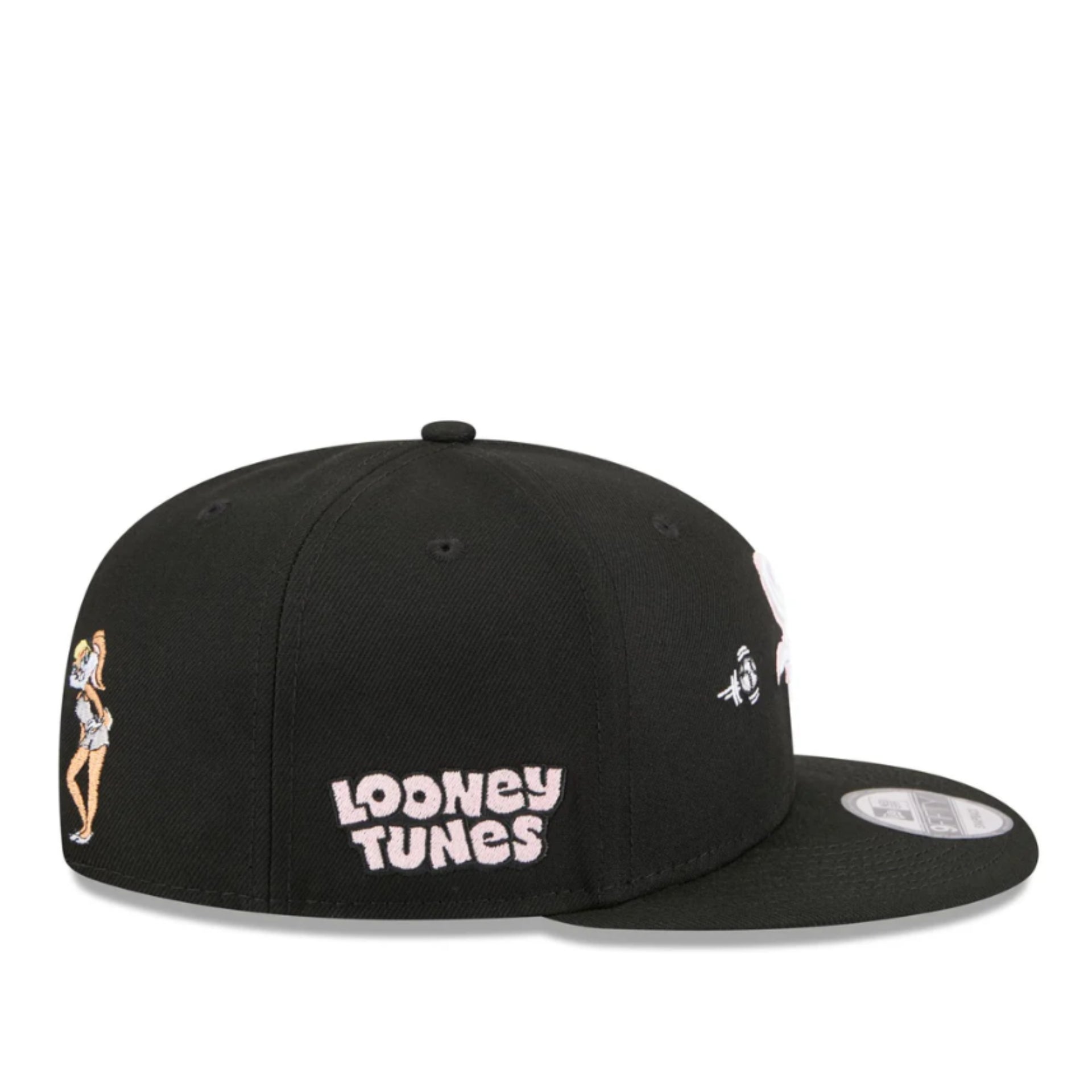 Black cap with 'Looney Tunes' logo and character on a white background