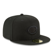 New Era Cincinnati Reds Black on Black 59FIFTY Fitted Hat front right view