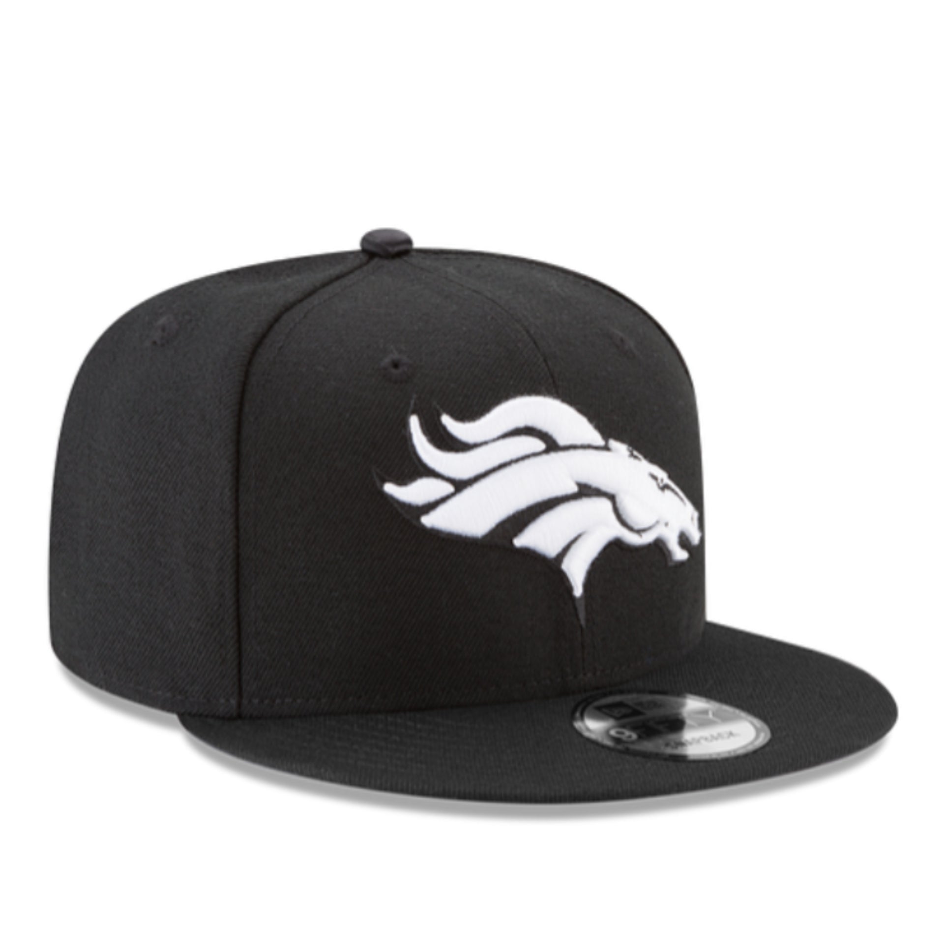 New Era Denver Broncos Black White 9FIFTY Snapback Hat front right view