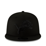 Front of New Era Detroit Lions Black on Black 9FIFTY Snapback Hat