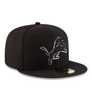 New Era Detroit Lions Black White Outline 59FIFTY Fitted Hat front right view
