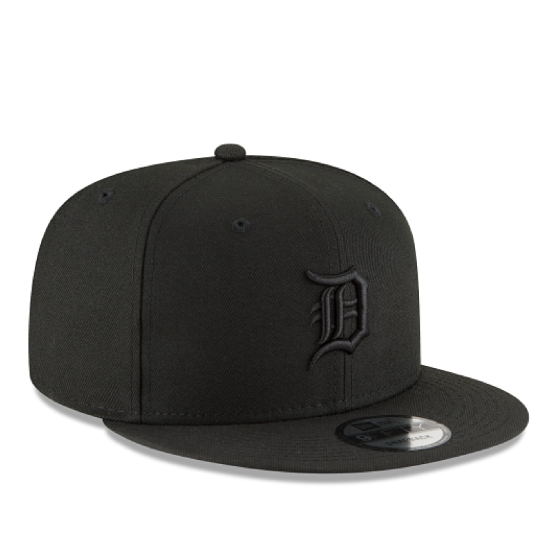 New Era Detroit Tigers Black on Black 9FIFTY Snapback Hat front right view