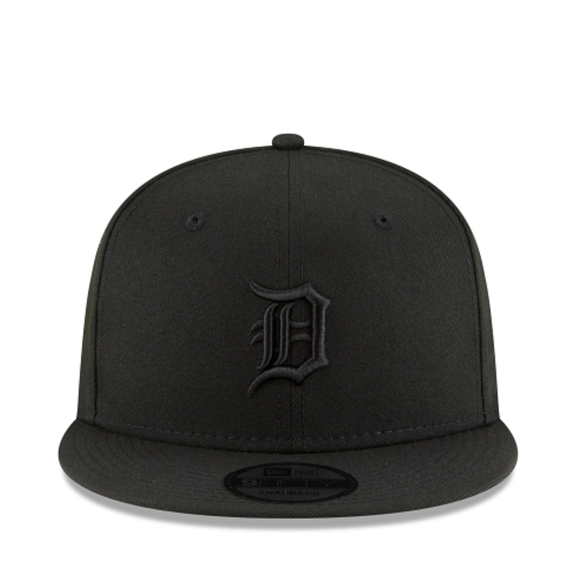New Era Detroit Tigers Black on Black 9FIFTY Snapback Hat front view