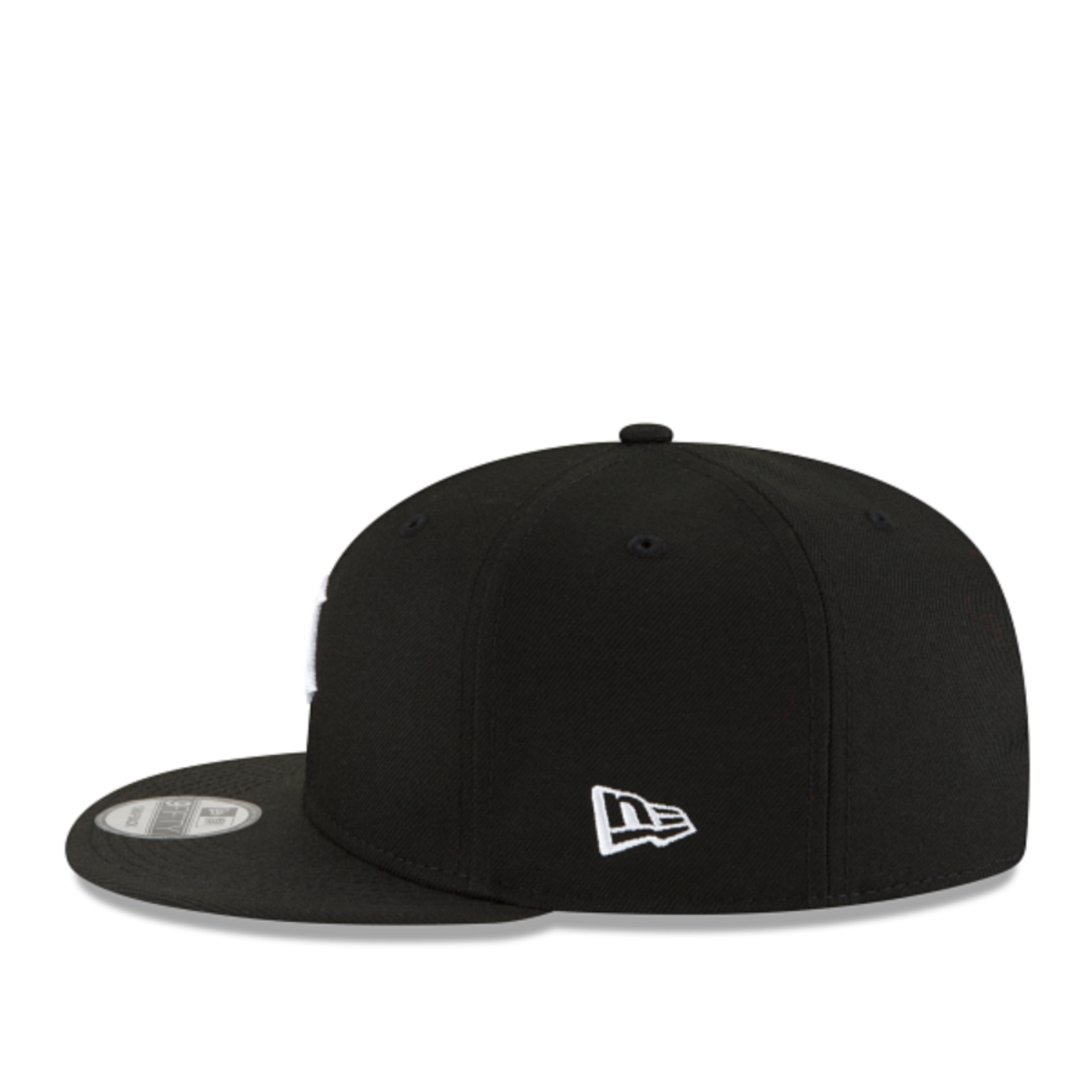 New Era Detroit Tigers Black White 9FIFTY Snapback Hat left side view