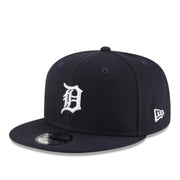New Era Detroit Tigers Navy 9FIFTY Snapback Hat front left view