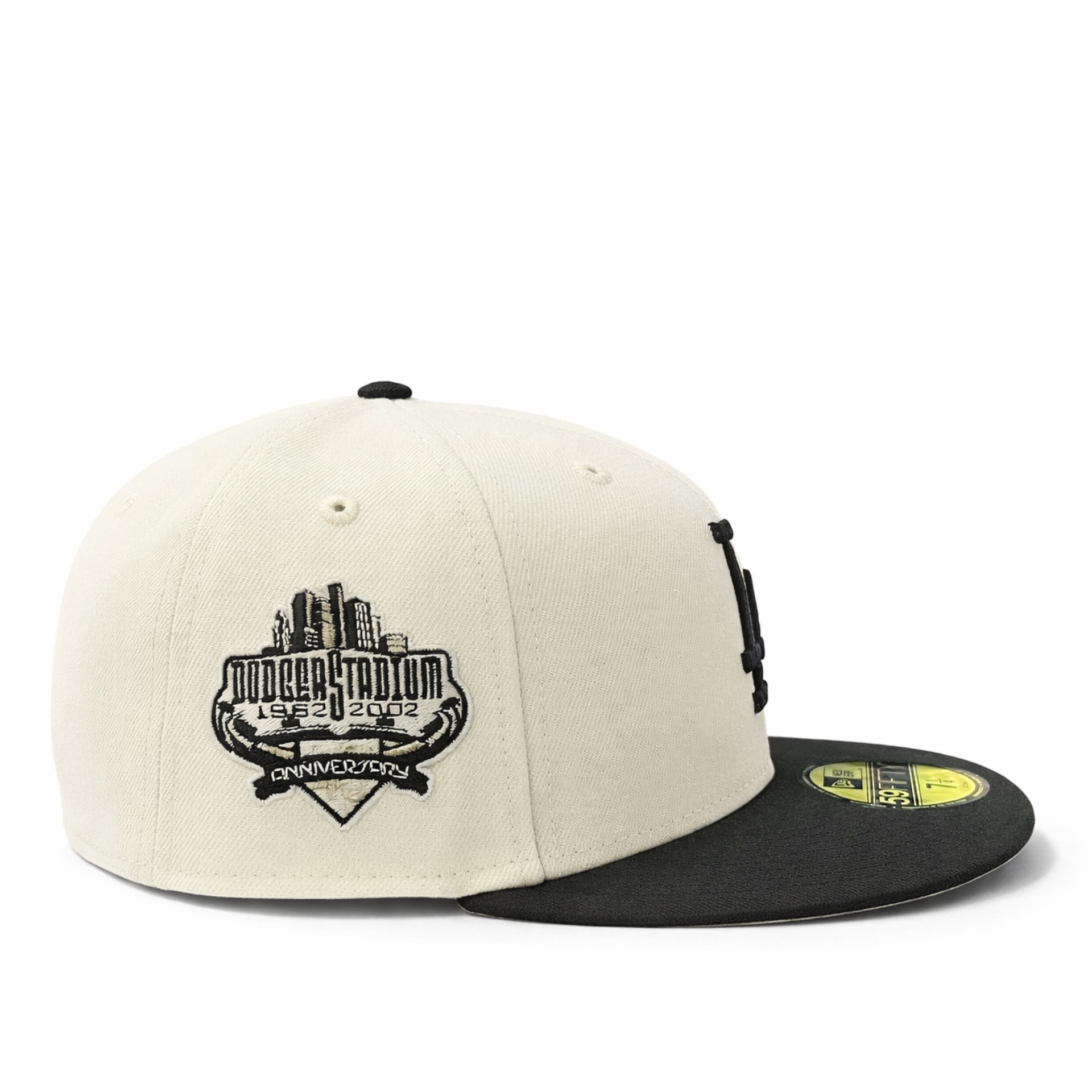 side patch of New Era Los Angeles Dodgers Chrome Dodgers Stadium Black 2 Tone Fitted Hat