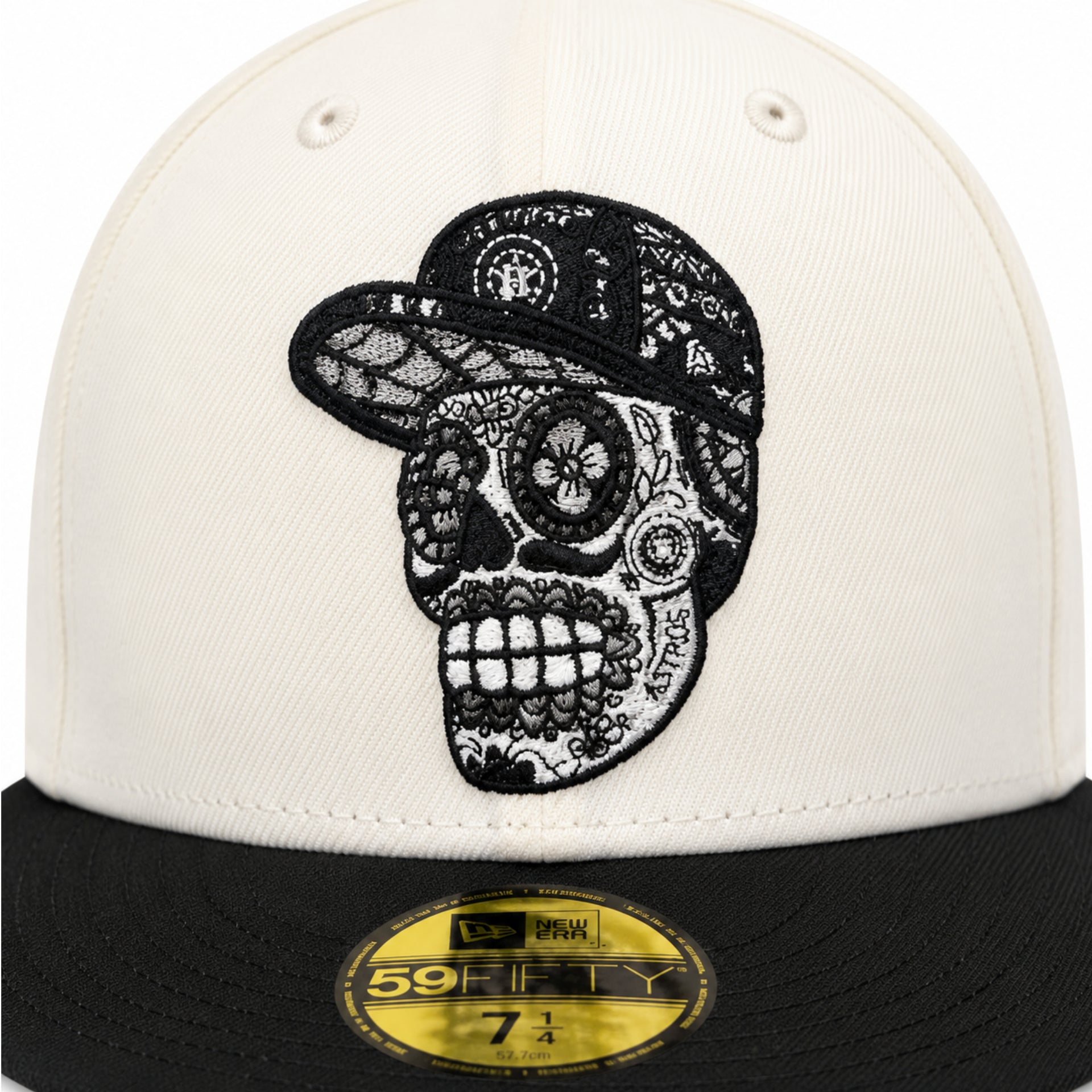 New Era Houston Astros Sugar Skull 59FIFTY Fitted Hat - Chrome Black logo view