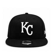 New Era Kansas City Royals KC 9FIFTY Snapback Hat Black White front view