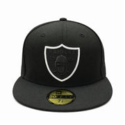New Era Las Vegas Raiders 59FIFTY Fitted Hat - Black White Outlined front view