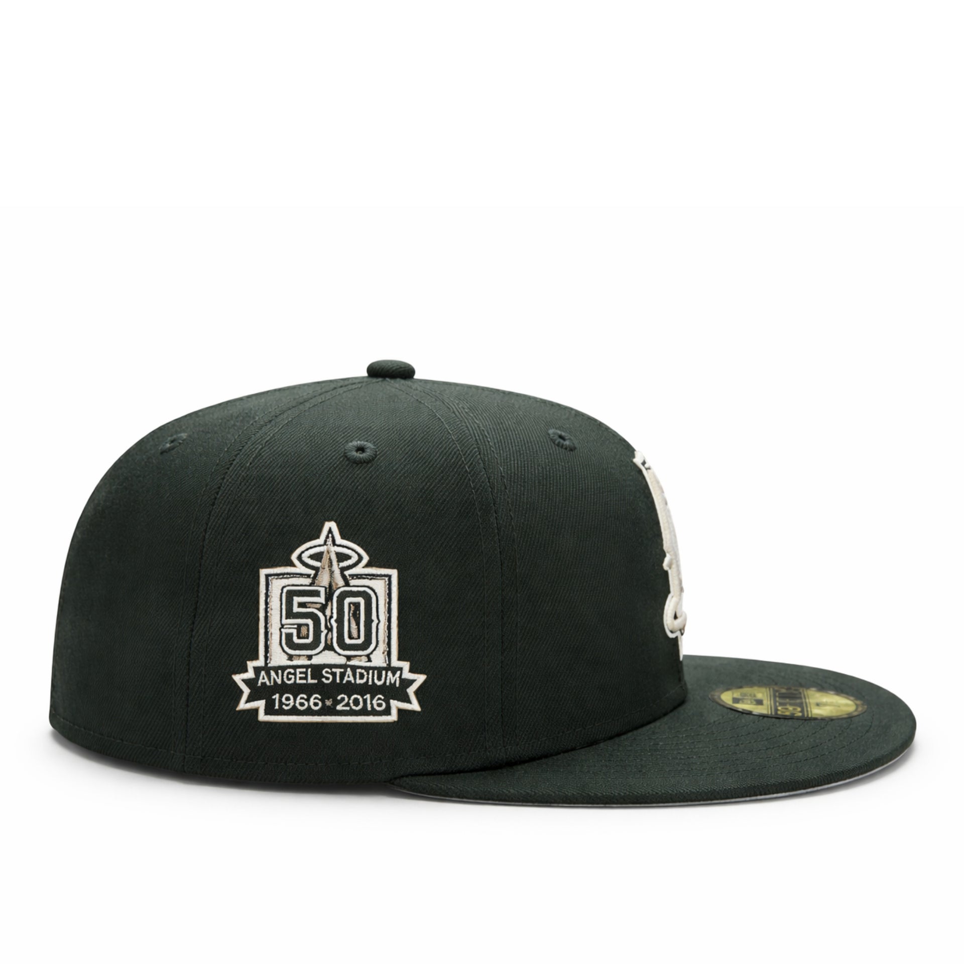 side patch of New Era Los Angeles Angels Upside Down 50th Anniversary Black 59FIFTY Fitted Hat