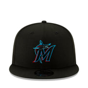 New Era Miami Marlins Black 9FIFTY Snapback Hat front view