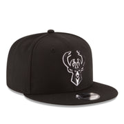 New Era Milwaukee Bucks Black 9FIFTY Snapback | NBA Hat front right view